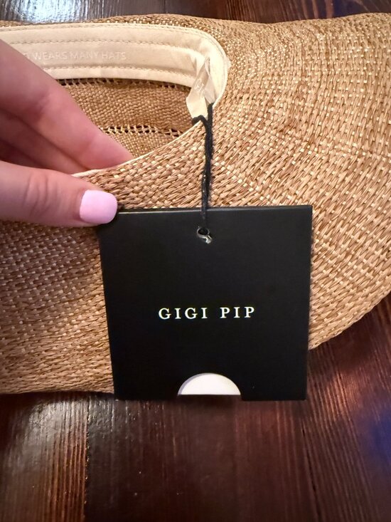 NWT Gigi Pip Davey Straw Cowboy Hat Size M/L 59S in color Washed Tan